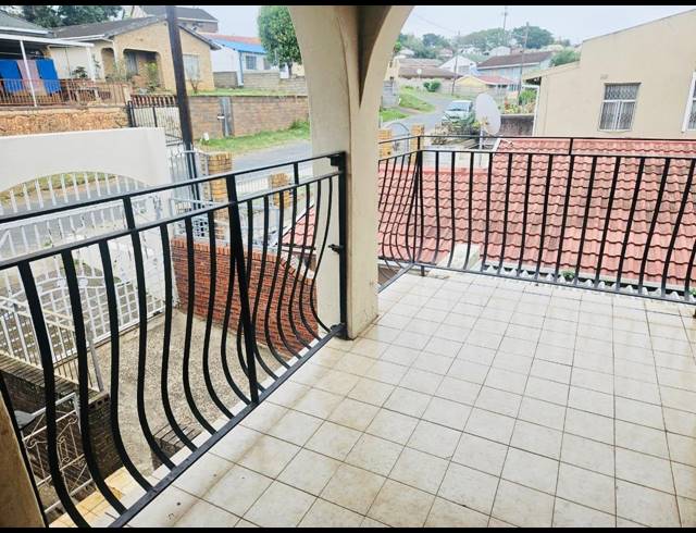 3 BEDROOM HOUSE TO LET IN SHALLCROSS